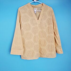 NEW Bass Blouse Size Small V-Neck 3/4 Sleeve